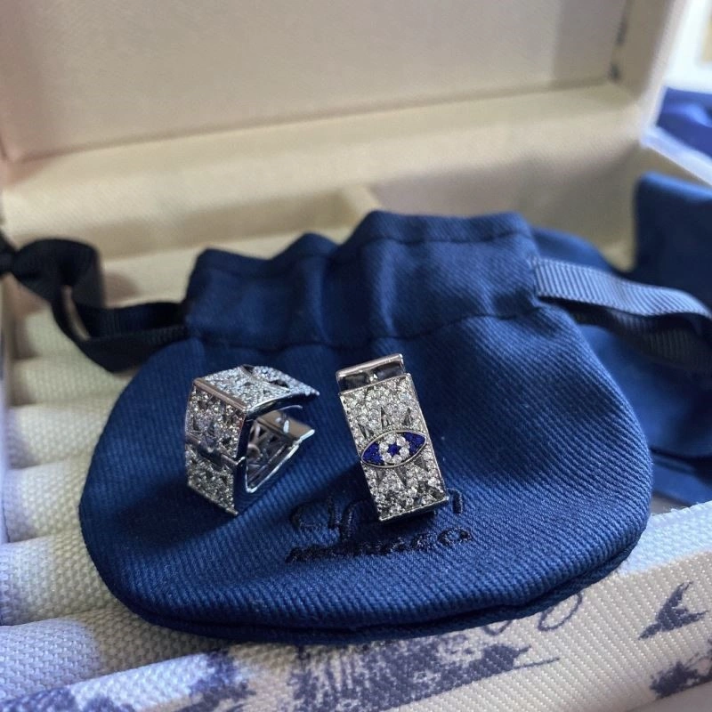 Apm Earrings Reliable 214805