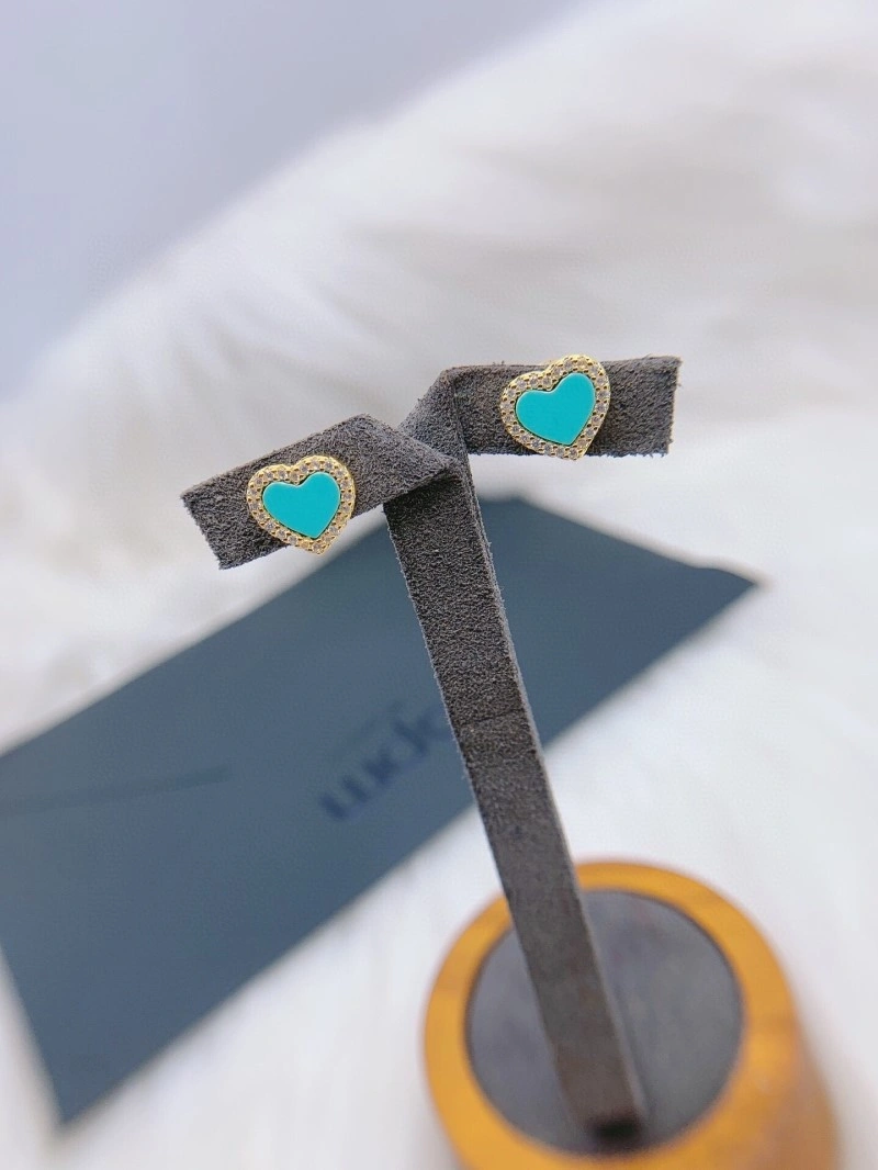 Apm Earrings Snug 214784