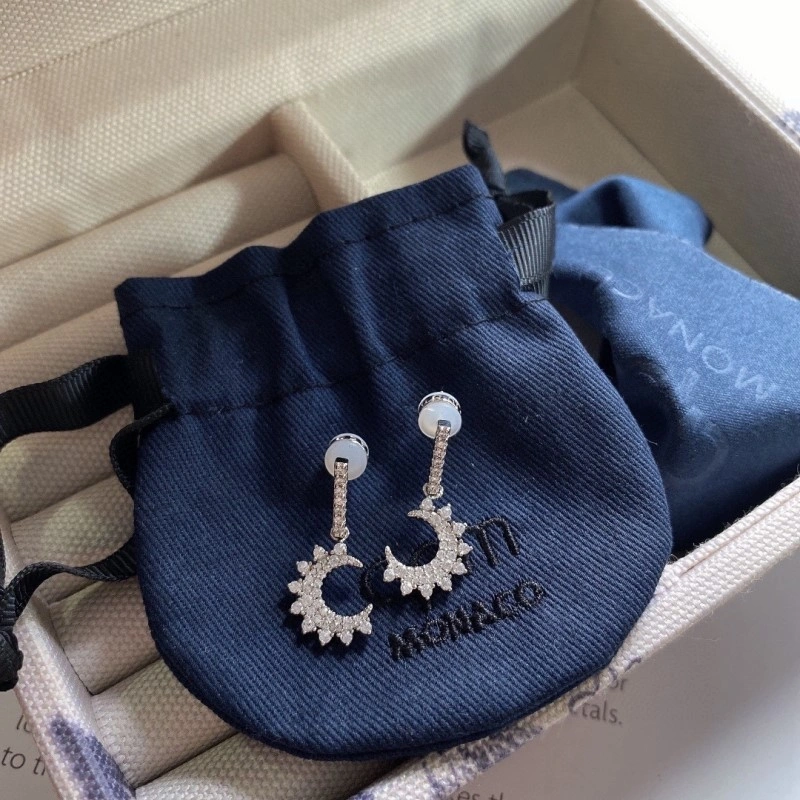 Apm Earrings Lightweight 214717