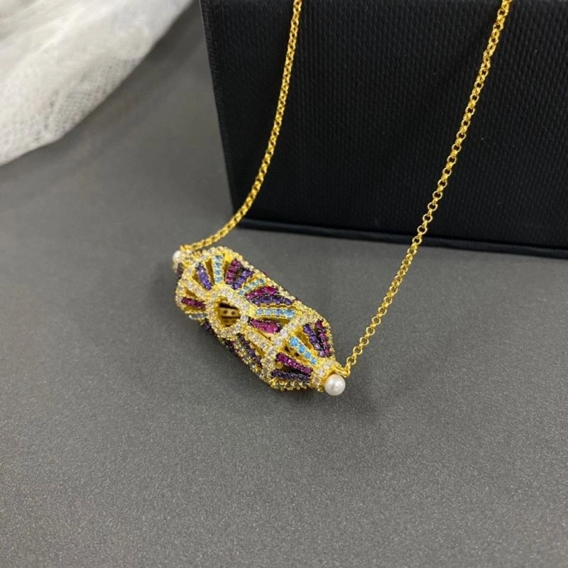 Apm Necklaces Youthful 215381