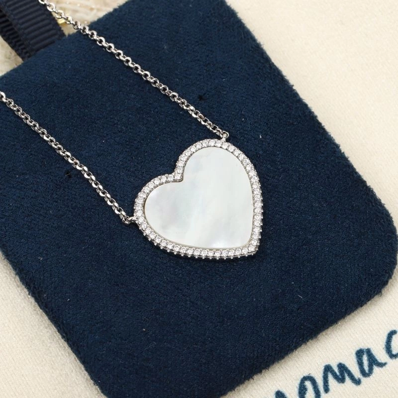 FreshLook Apm Necklaces 215341
