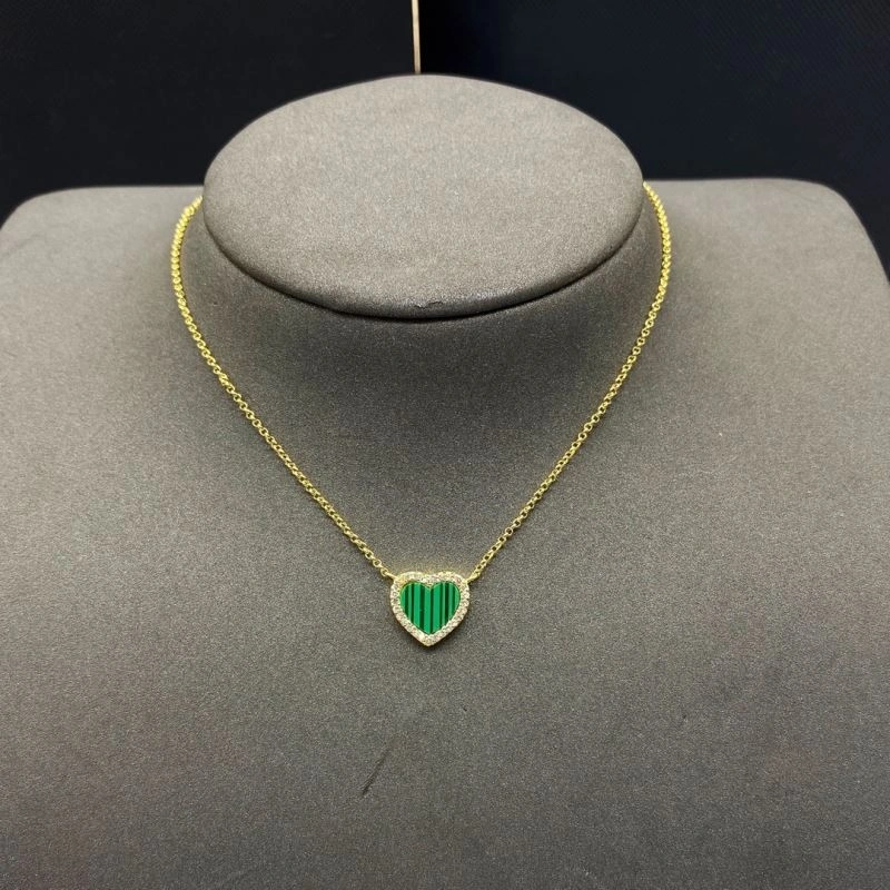 Apm Necklaces Breathable 215345