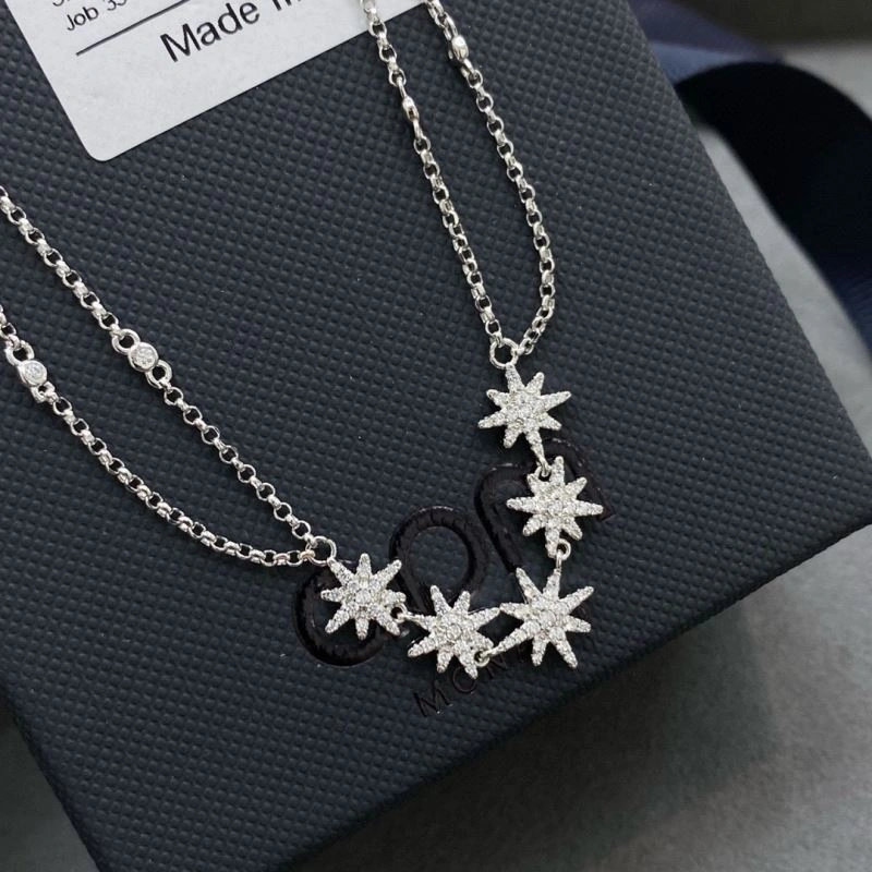 Apm Necklaces Durable 215343