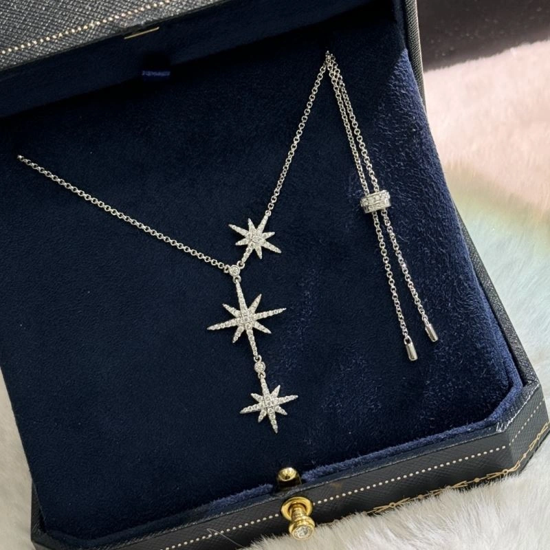 Apm Necklaces Tailored 215357
