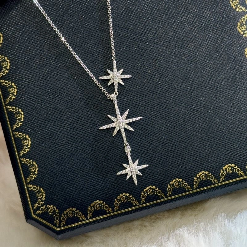 Apm Necklaces Tailored 215357