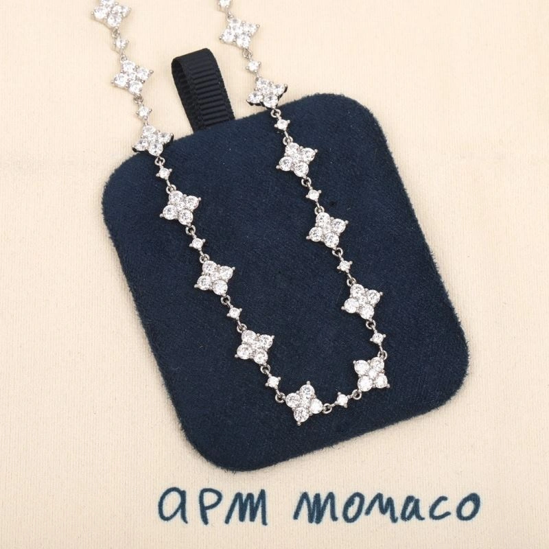 WellDesigned Apm Necklaces 215347