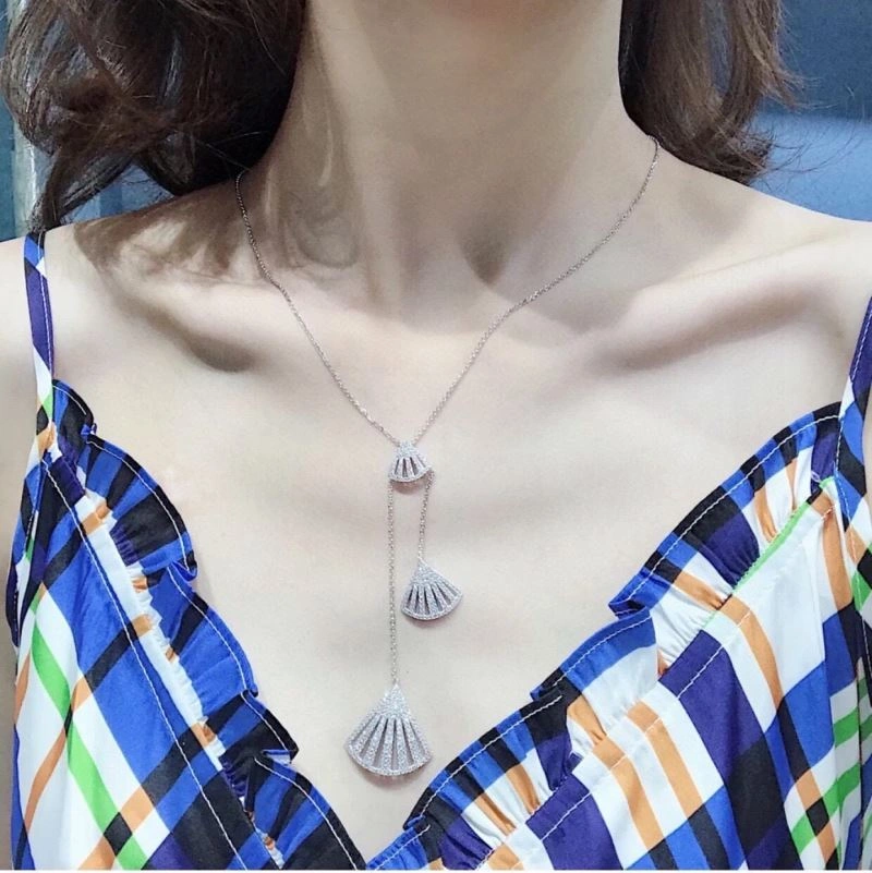 Trendy Apm Necklaces 215349