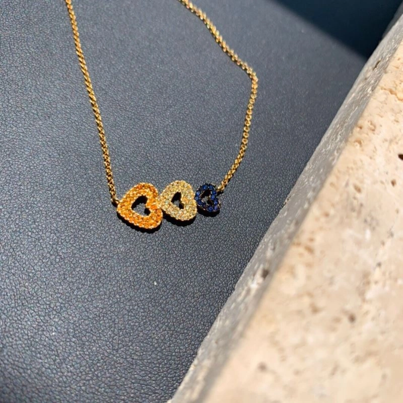 Lightweight Apm Necklaces 215195