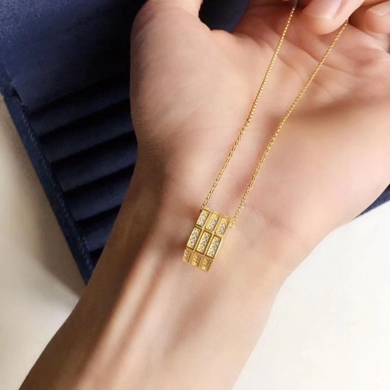 MoistureWicking Apm Necklaces 215202
