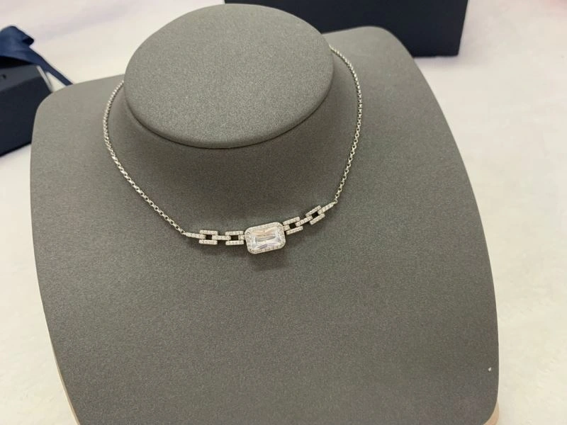 RelaxedFit Apm Necklaces 215190