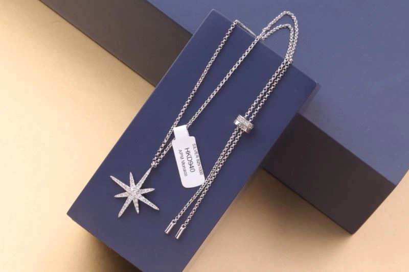 Apm Necklaces Supportive 215170