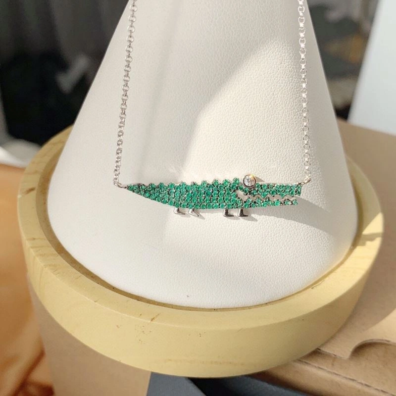 Apm Necklaces Modern 215168
