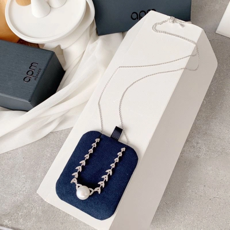Apm Necklaces Affordable 215167