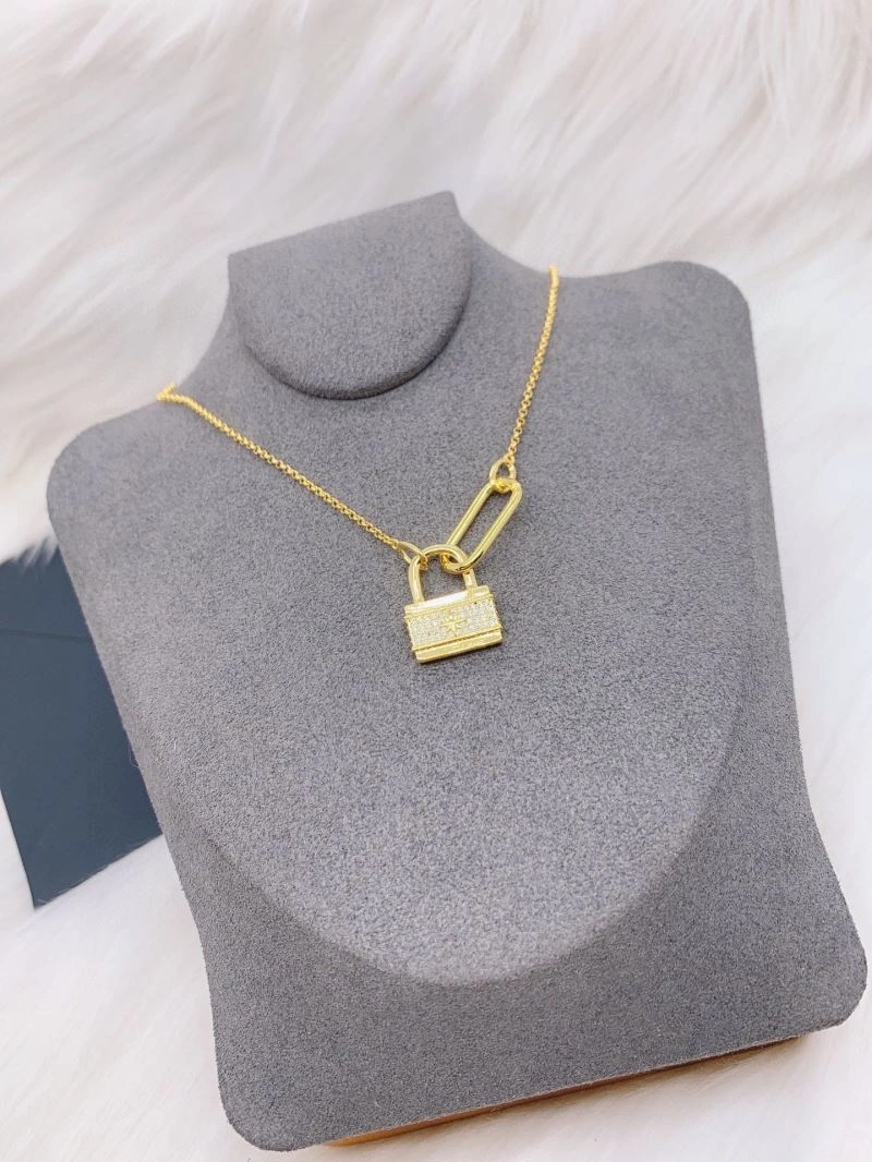 Supportive Apm Necklaces 215158