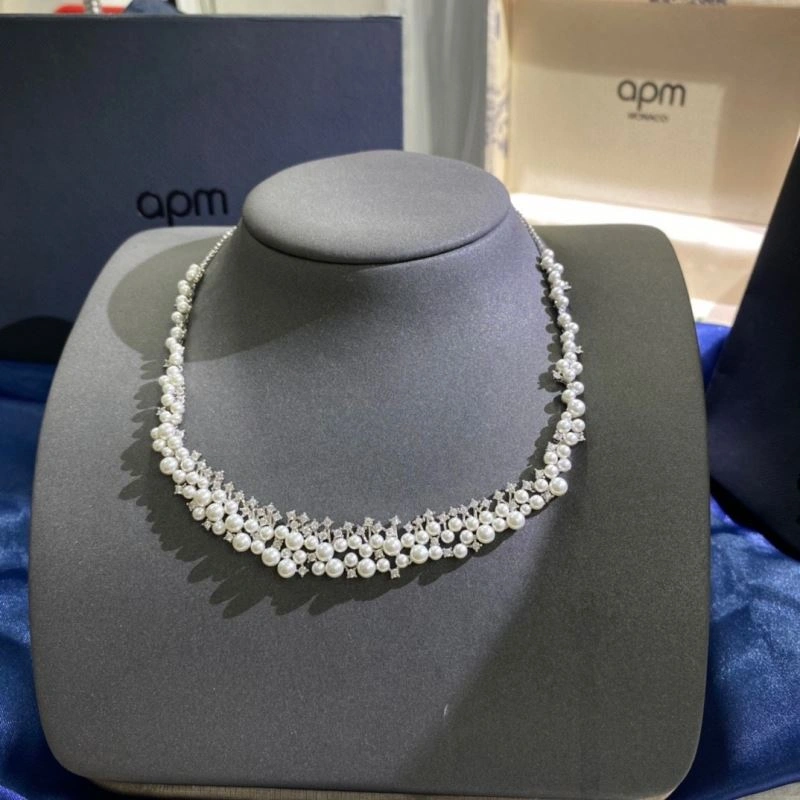Apm Necklaces Stylish 215161