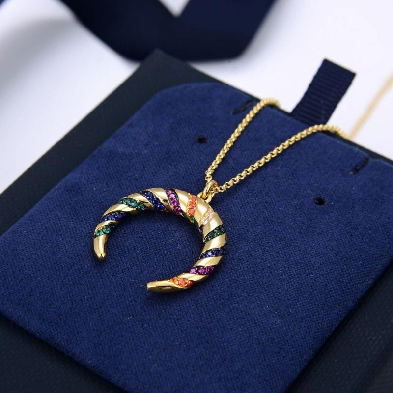Apm Necklaces Sleek 215154
