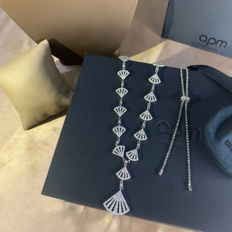 Apm Necklaces SunProtective 215218
