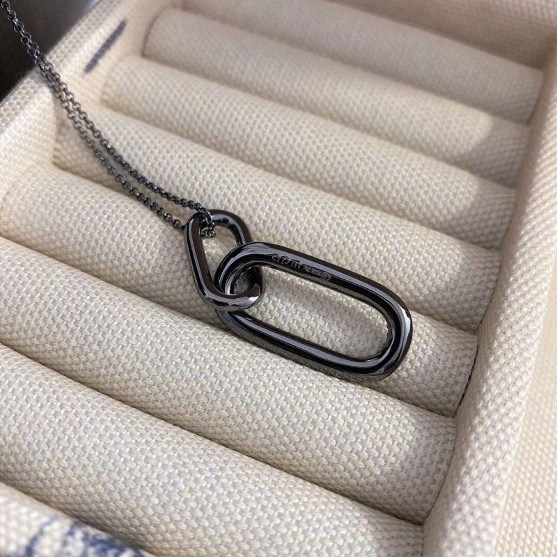 Stylish Apm Necklaces 215102
