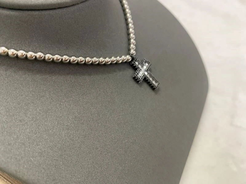 Apm Necklaces Functional 215070