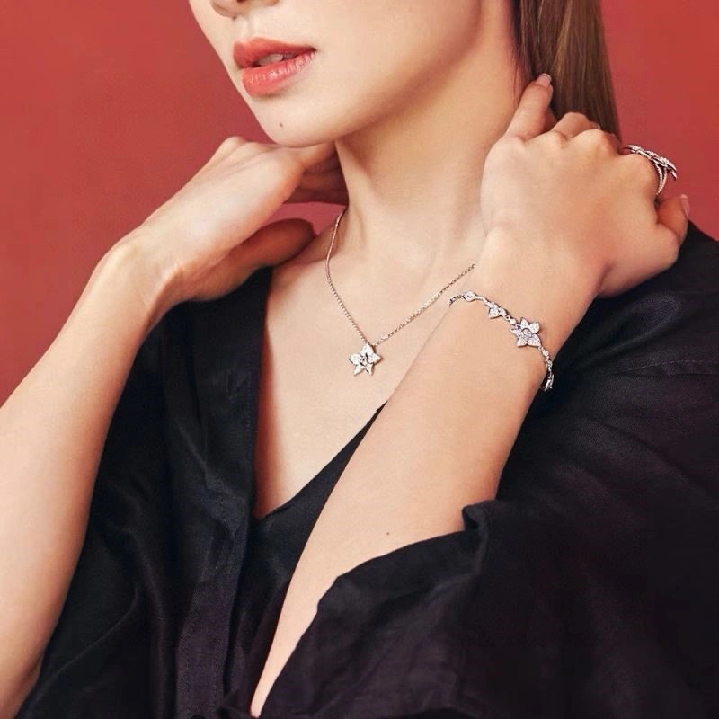Chic Apm Necklaces 214994