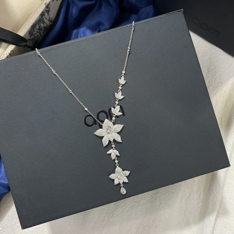 Soft Apm Necklaces 214989