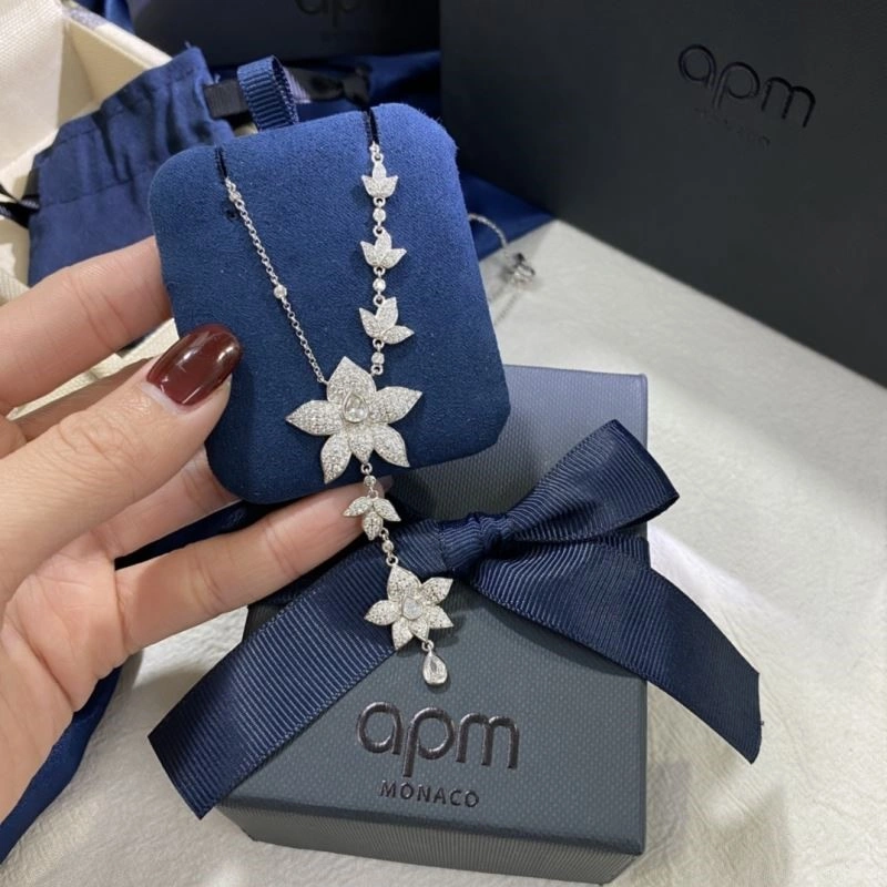Soft Apm Necklaces 214989