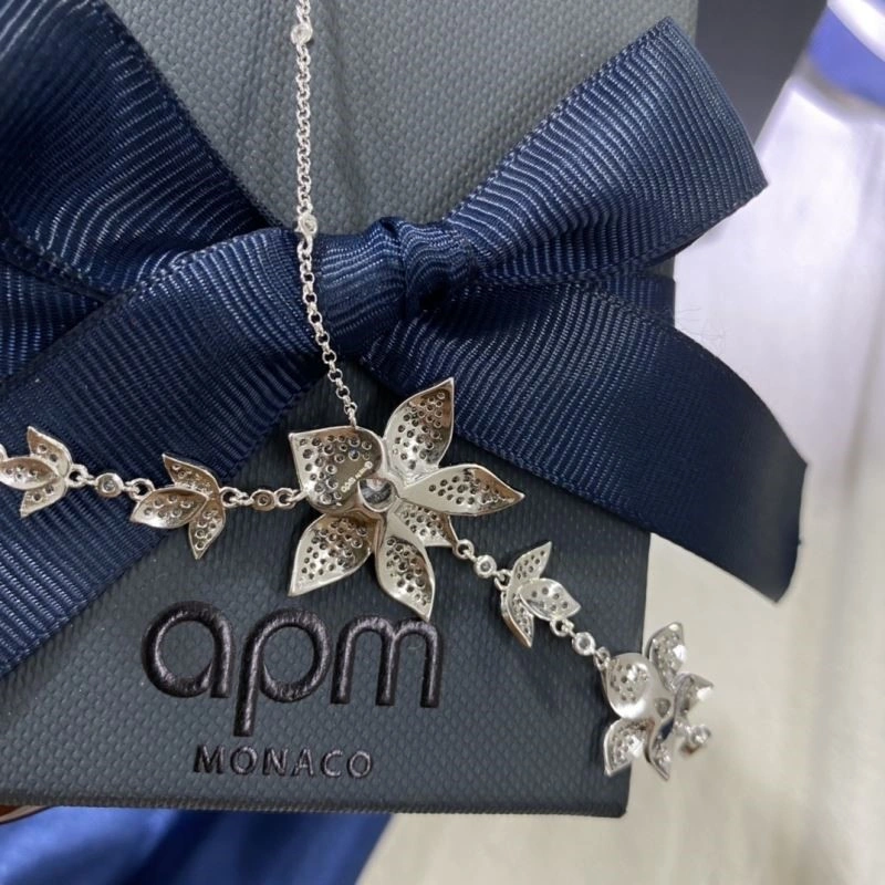 Soft Apm Necklaces 214989
