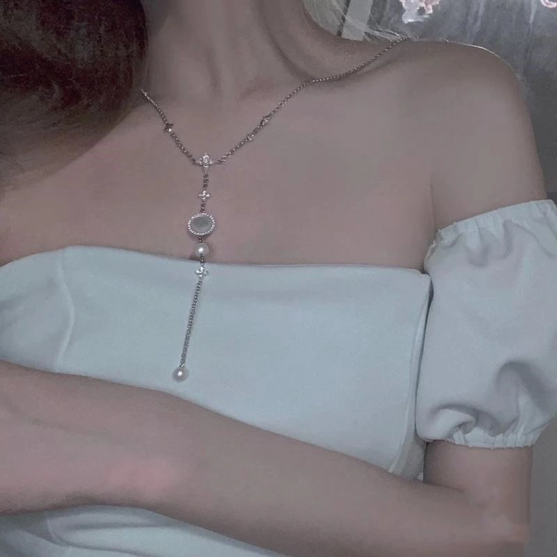 Apm Necklaces Lightweight 214993