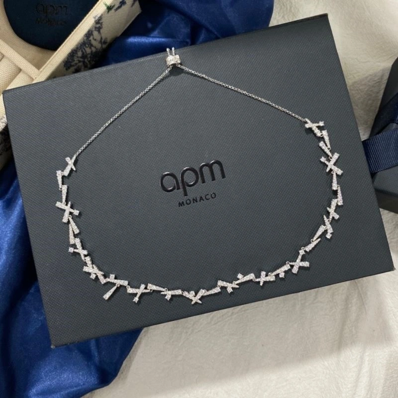 Neat Apm Necklaces 214982