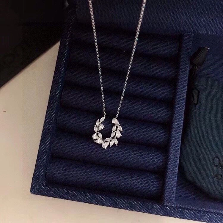 Apm Necklaces Premium 214978