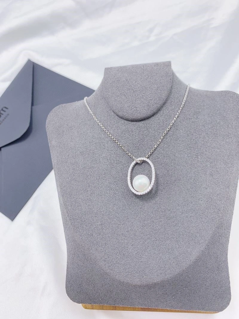 Apm Necklaces Durable 214980