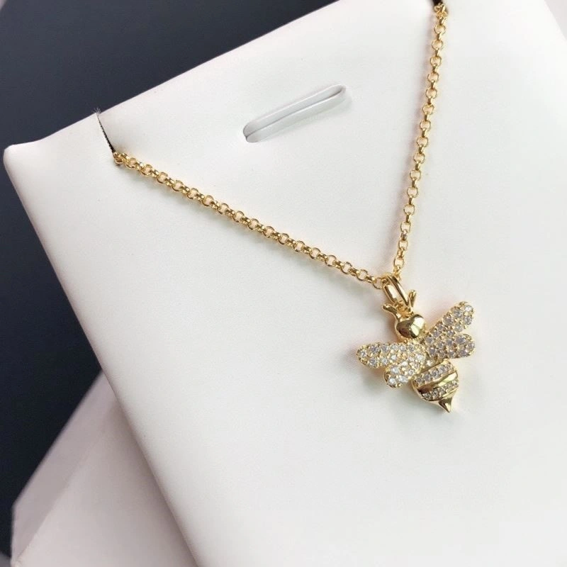 Comfortable Apm Necklaces 214968