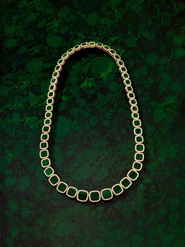 Comfortable Apm Necklaces 214868