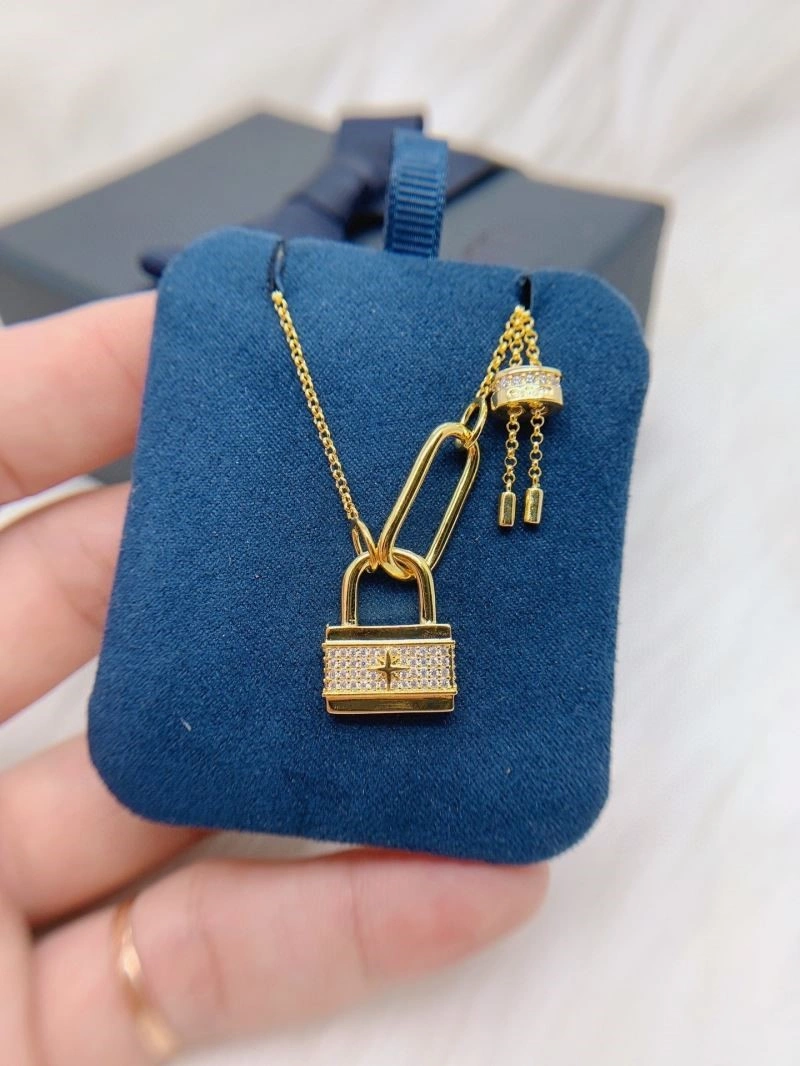Apm Necklaces Breathable 214867
