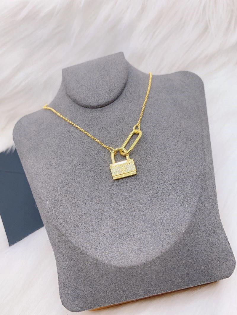 Apm Necklaces Breathable 214867