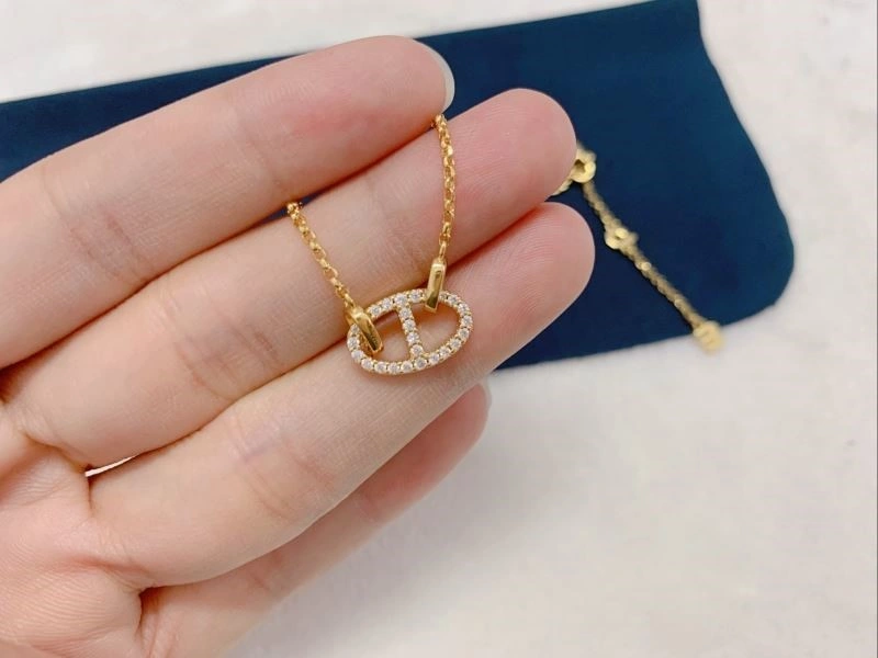 EyeCatching Apm Necklaces 214861