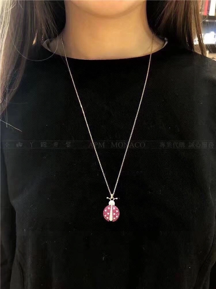 Apm Necklaces Unique 214850