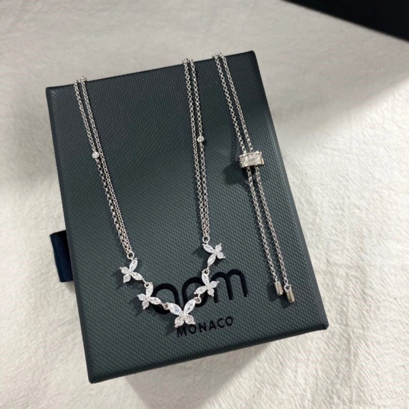Apm Necklaces Functional 214848