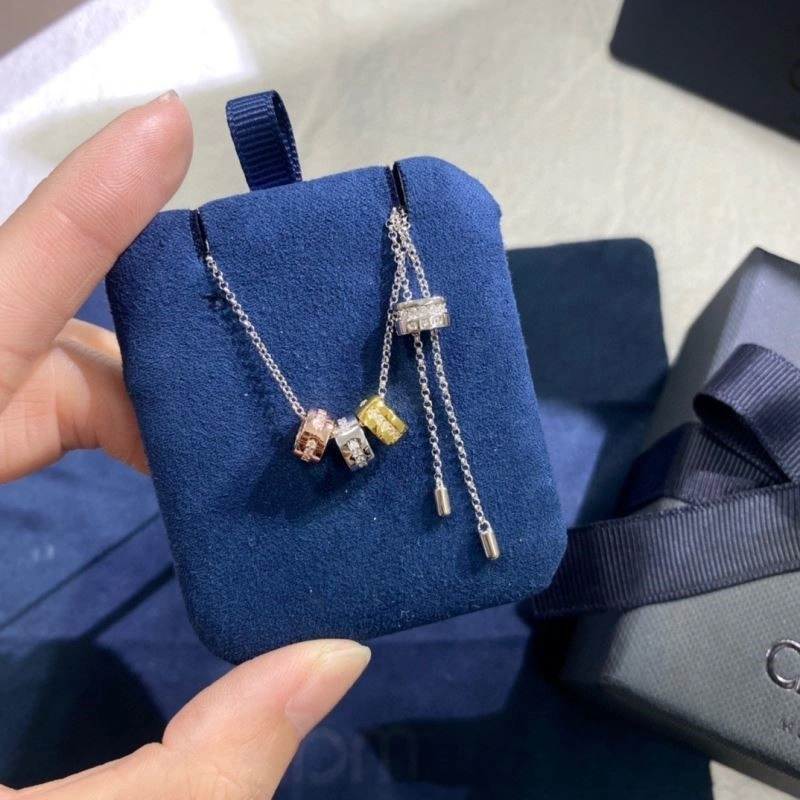 Sophisticated Apm Necklaces 214846