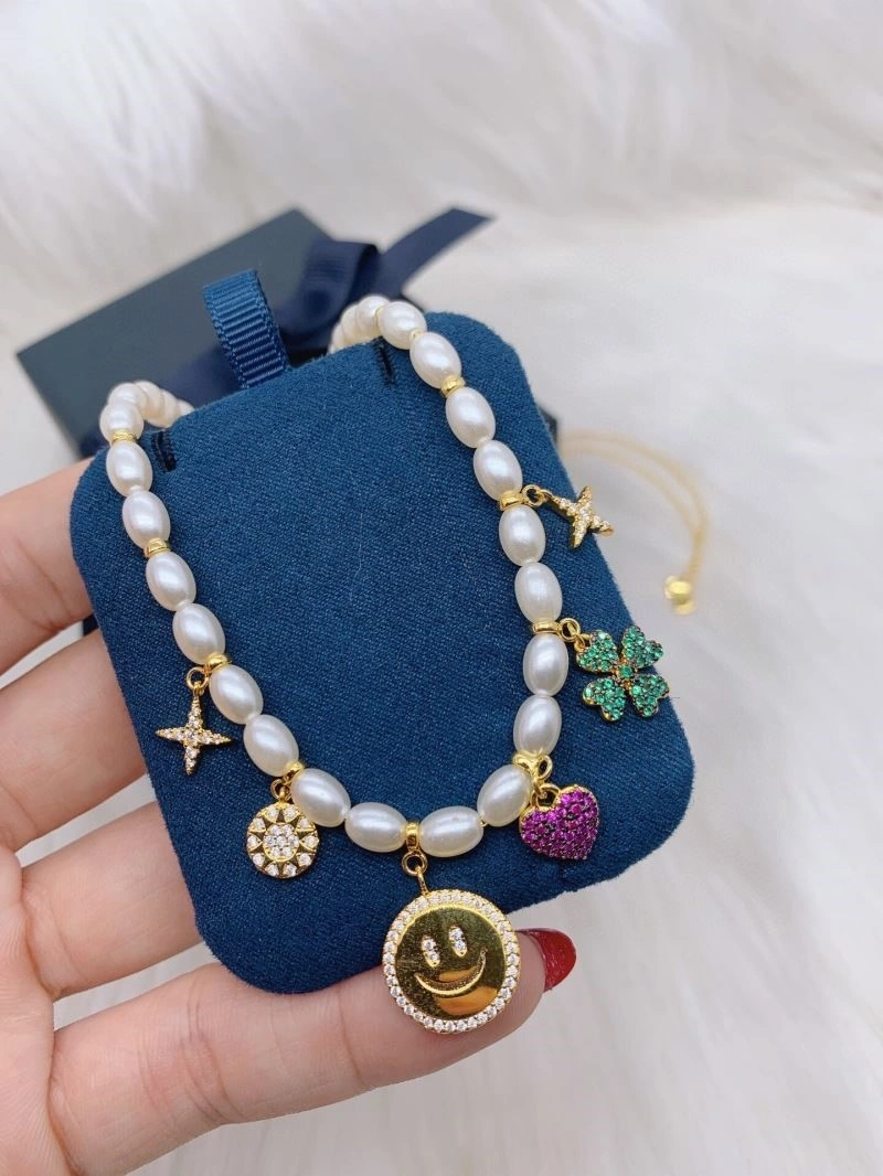 Apm Necklaces Cozy 214862
