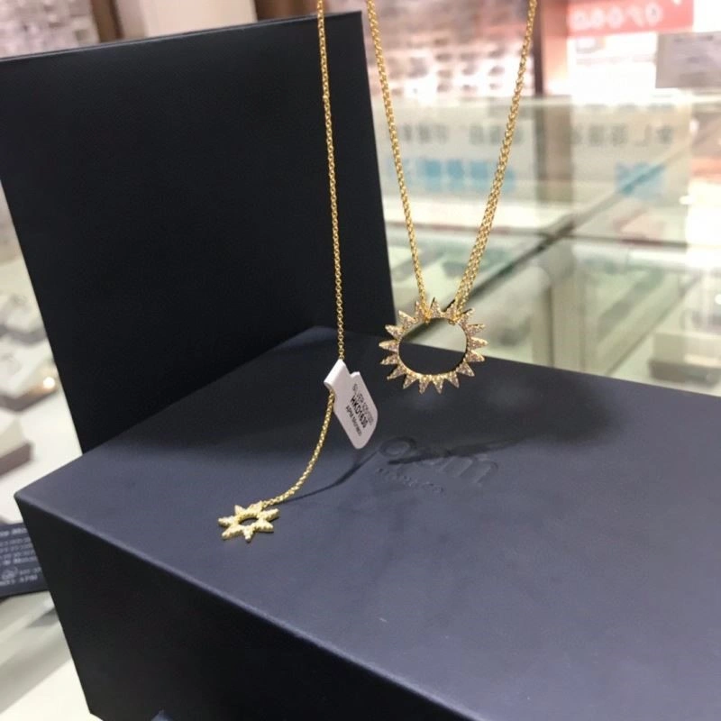 Apm Necklaces SoftTouch 214828