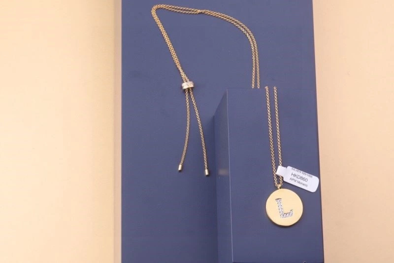 Functional Apm Necklaces 214838