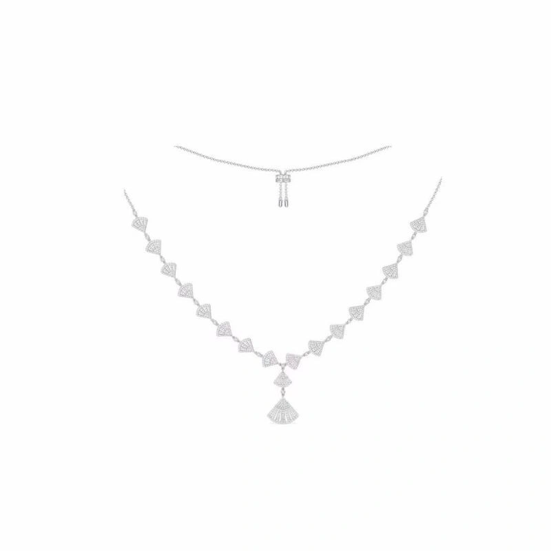 Fashionable Apm Necklaces 214840