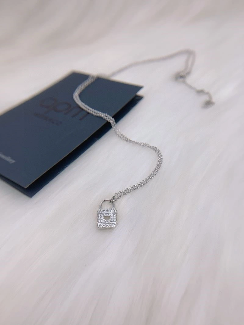 EyeCatching Apm Necklaces 214763
