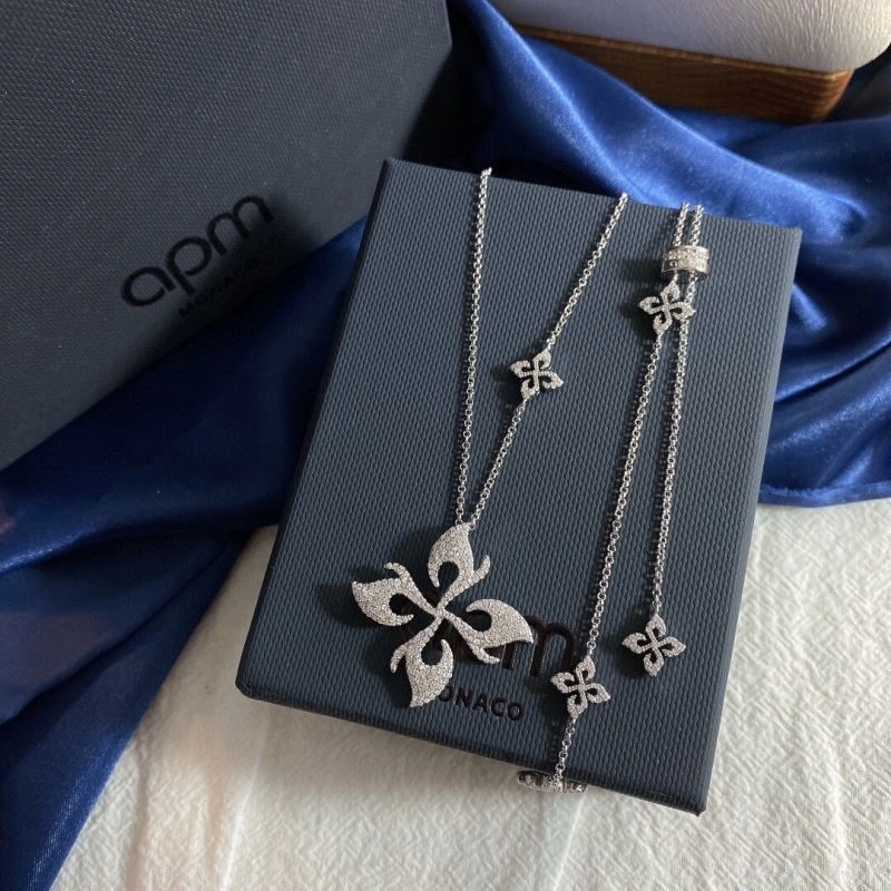 Apm Necklaces TravelReady 214747