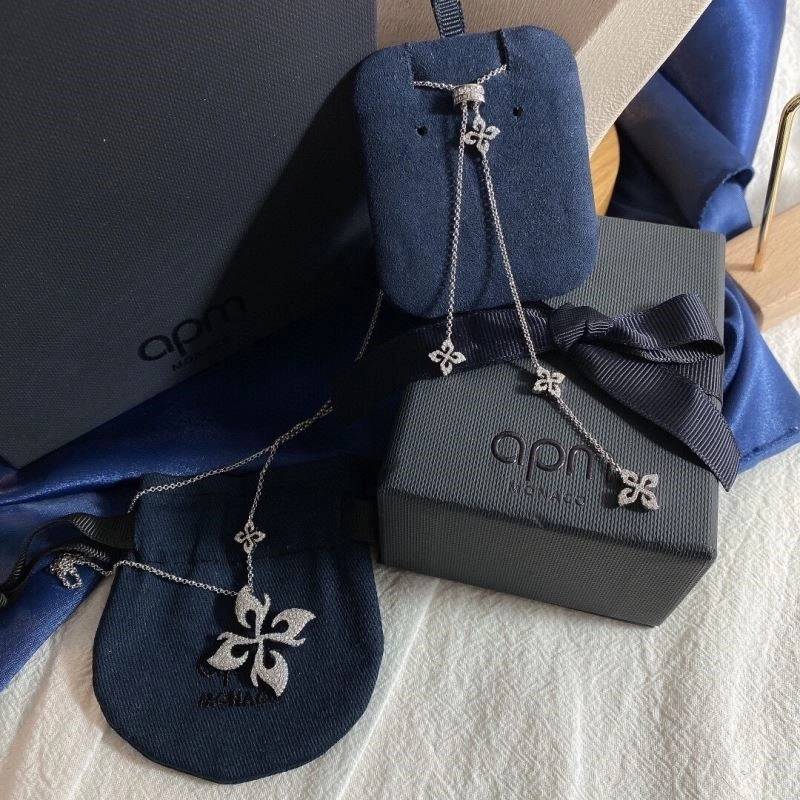 Apm Necklaces TravelReady 214747