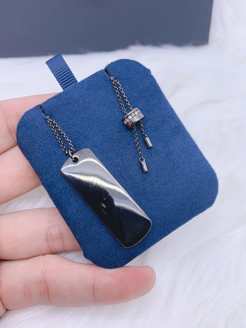 Apm Necklaces Modern 214746