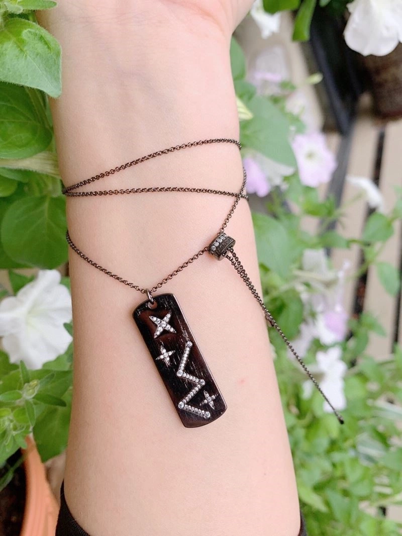 Apm Necklaces Modern 214746