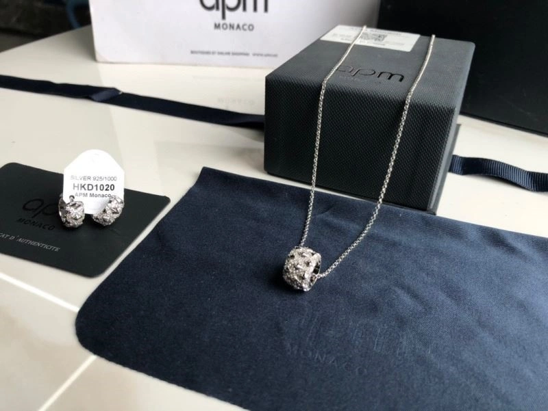 Apm Necklaces RelaxedFit 214749