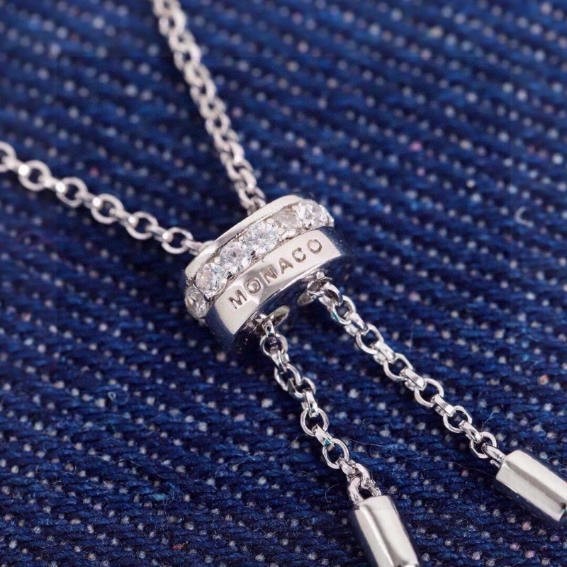 Apm Necklaces EyeCatching 214709